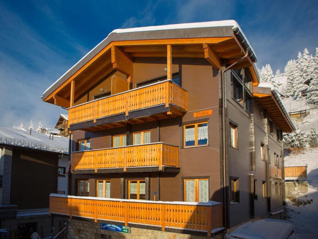 Chalet Diana - Spacious Flat - Village Core - South Facing - Ski-In/Ski-Out Bettmeralp Exteriör bild